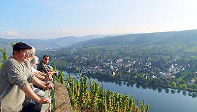 [Grafik weinbergsfuehrung_panorama]